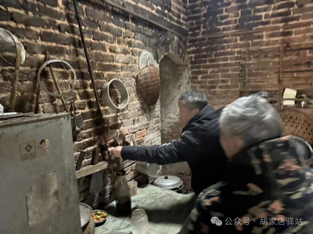 集益镇开展农村沼气用气安全检查工作